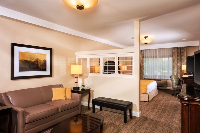Best Western Ontario Mills Mall Экстерьер фото